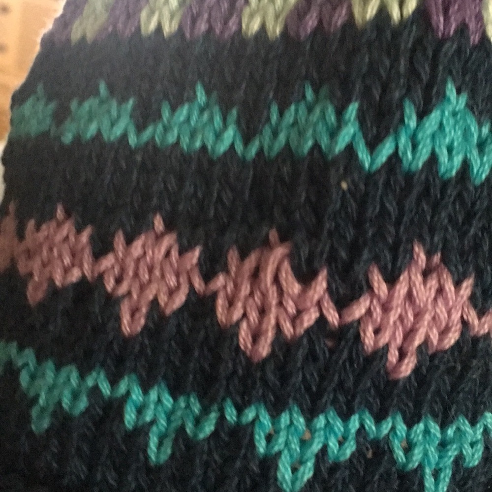 Child’s hat.. - Picture 2 of 3